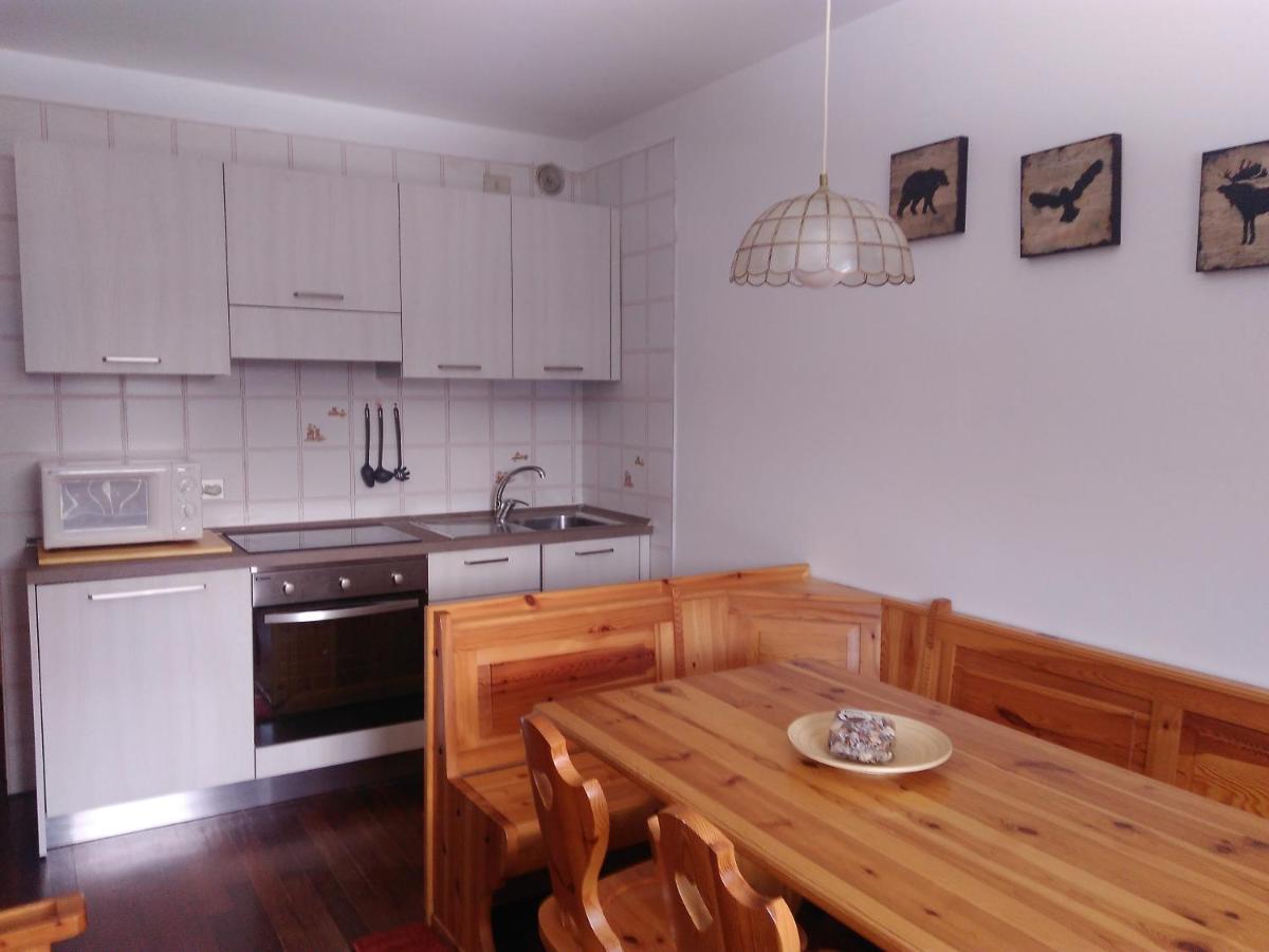 萨帕达Plodn House公寓 外观 照片
